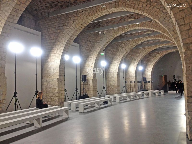 a place designated specifically for a Paris fashion show event